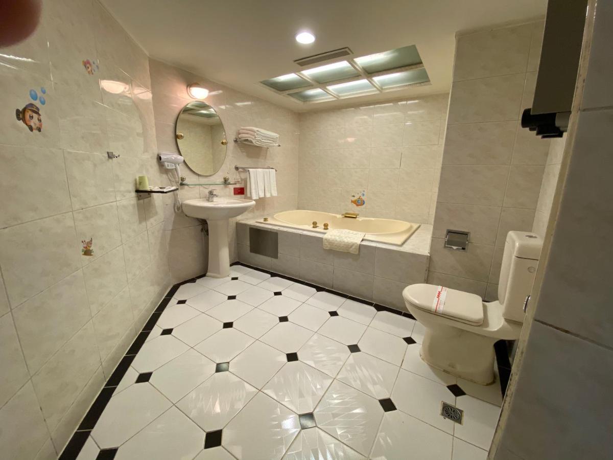 友愛金色商旅golden Age Hotel Taipei Exterior photo